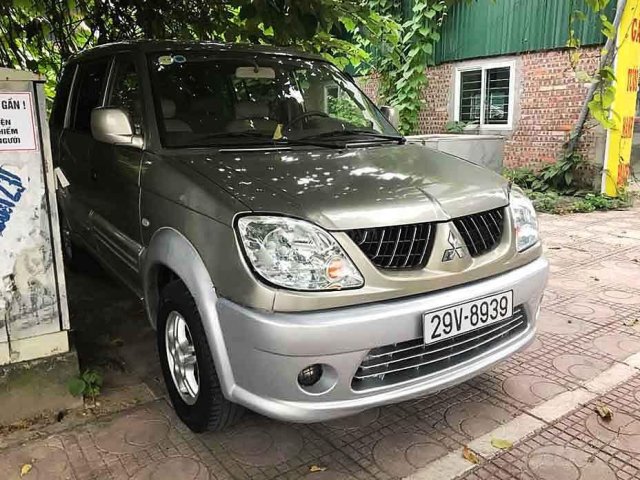 Bán Mitsubishi Jolie năm 2005 số sàn giá cạnh tranh0