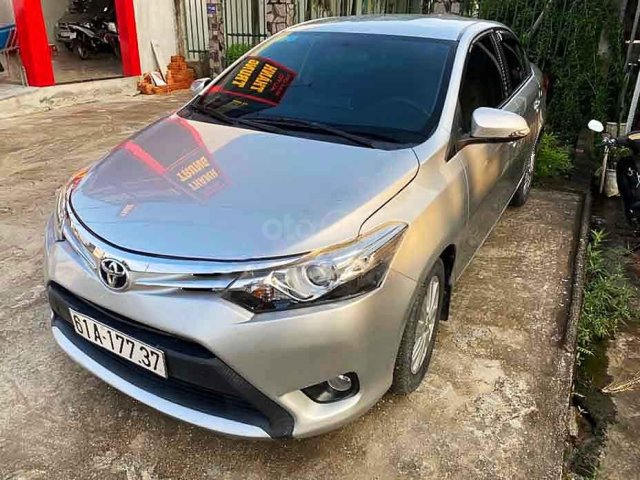 Cần bán Toyota Vios năm 2014, màu bạc còn mới, 388 triệu0