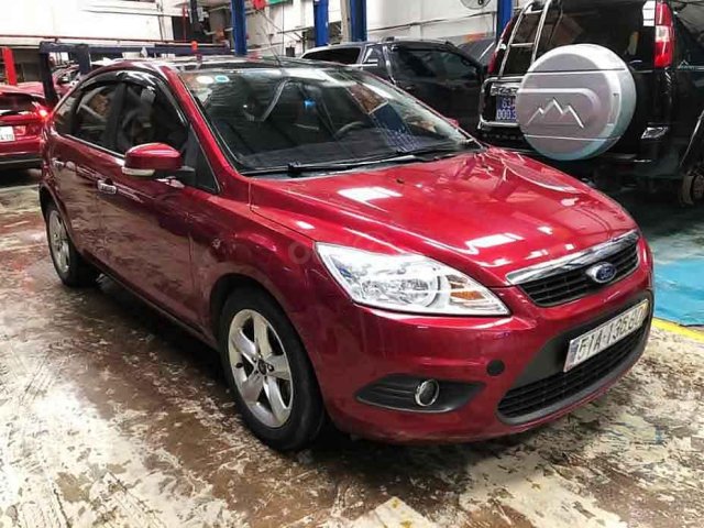 Cần bán lại xe Ford Focus năm sản xuất 2011, màu đỏ còn mới, 340 triệu