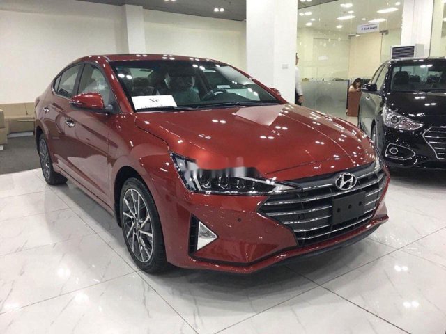 Cần bán Hyundai Elantra đời 2020, màu đỏ, nhập khẩu giá cạnh tranh0