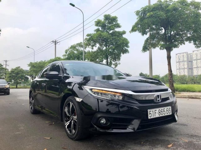 Bán Honda Civic 1.5 L Tubor sản xuất năm 2017, màu đen, nhập khẩu0