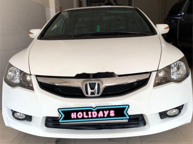 Xe Honda Civic sản xuất 2011, màu trắng, giá 358tr