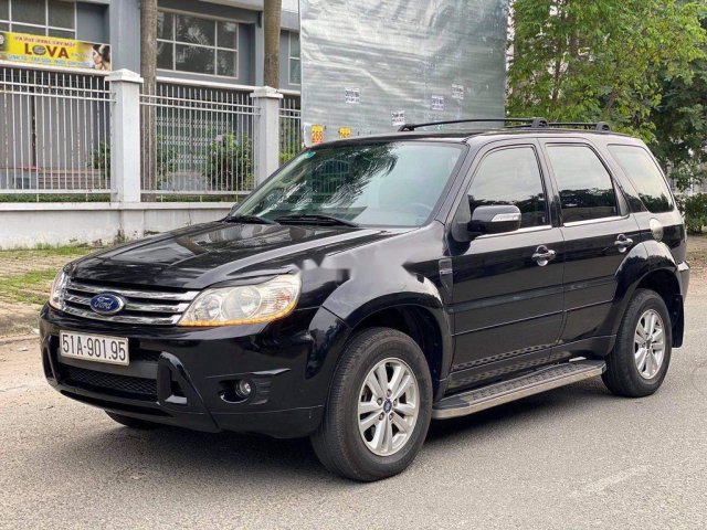 Cần bán Ford Escape đời 2010, màu đen0