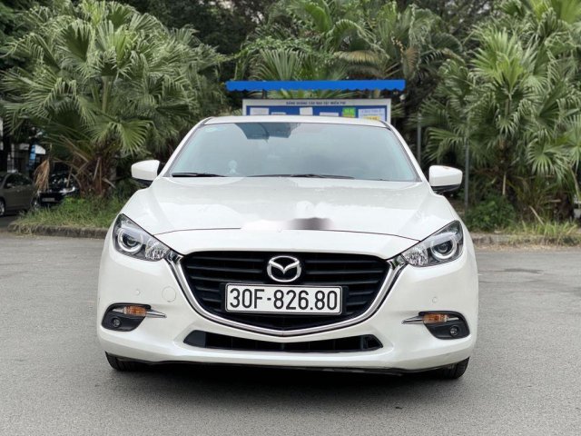 Cần bán xe Mazda 3 đời 2019, màu trắng, giá chỉ 633 triệu0