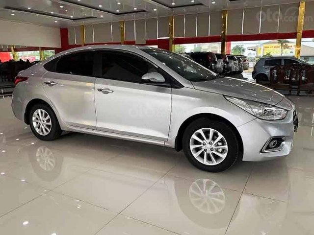 Bán Hyundai Accent năm sản xuất 2019, màu trắng