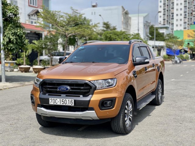 Bán Ford Ranger màu cam 2019 xe cực lướt, odo 8000km0