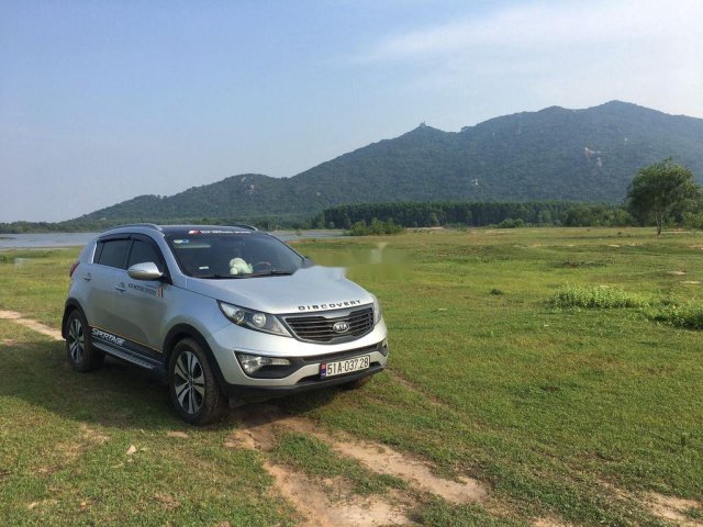 Bán xe Kia Sportage đời 2011, màu bạc, nhập khẩu  