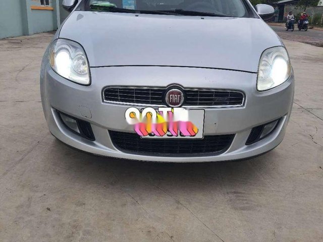 Bán xe Fiat Bravo năm sản xuất 2010, màu bạc, xe nhập0