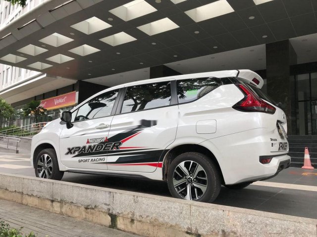 Bán ô tô Mitsubishi Xpander sản xuất 2019, màu trắng, xe nhập 