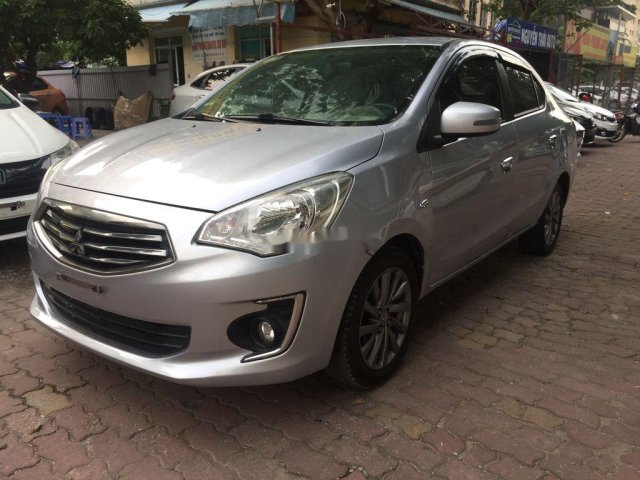 Bán xe Mitsubishi Attrage đời 2016, màu bạc, nhập khẩu Thái Lan số sàn, giá tốt