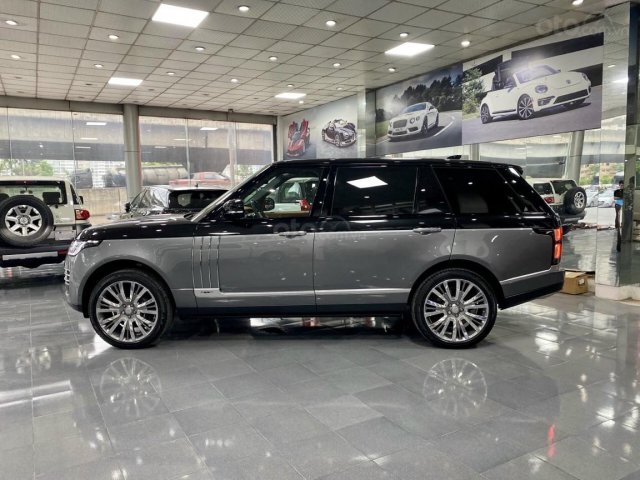 Cần bán LandRover Range Rover SV 3.0 bản full cao cấp, sản xuất 2020, màu đen bạc