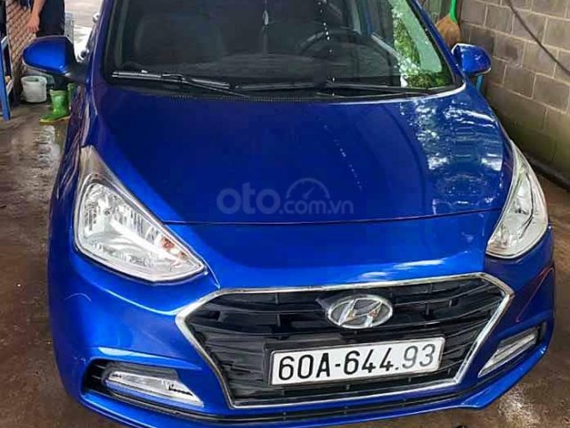 Bán Hyundai Grand i10 sản xuất 2019, màu xanh, giá tốt