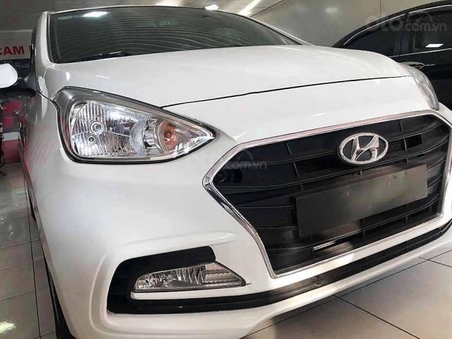 Bán ô tô Hyundai Grand i10 năm sản xuất 2019, màu trắng0