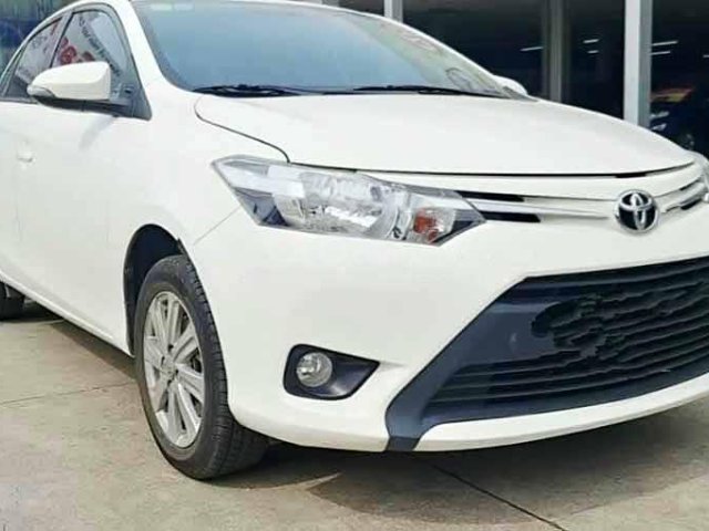 Bán ô tô Toyota Vios năm 2016, màu trắng, số tự động0