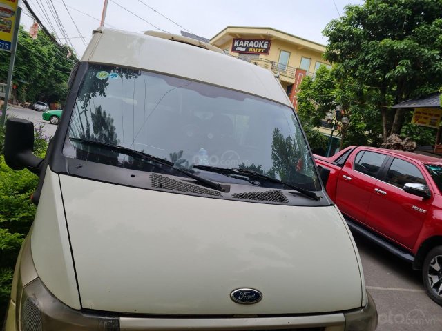 Xe Ford Transit Van 3 chỗ Việt Nam máy dầu 7 lít/100m, chạy 120.000km