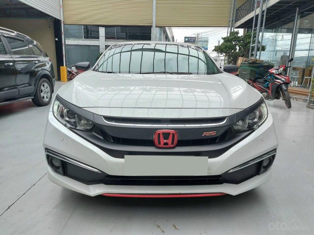 Bán xe Honda Civic 1.8E 2019 siêu mới0