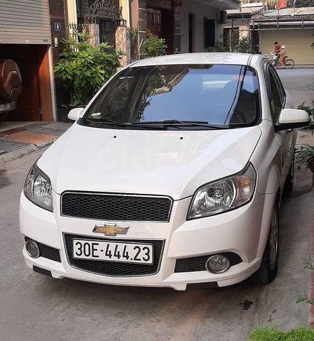 Bán Chevrolet Aveo AT SX 2017 màu trắng