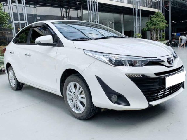 Bán Vios G 2020 tự động màu trắng một chủ cực đẹp, mới như xe hãng0