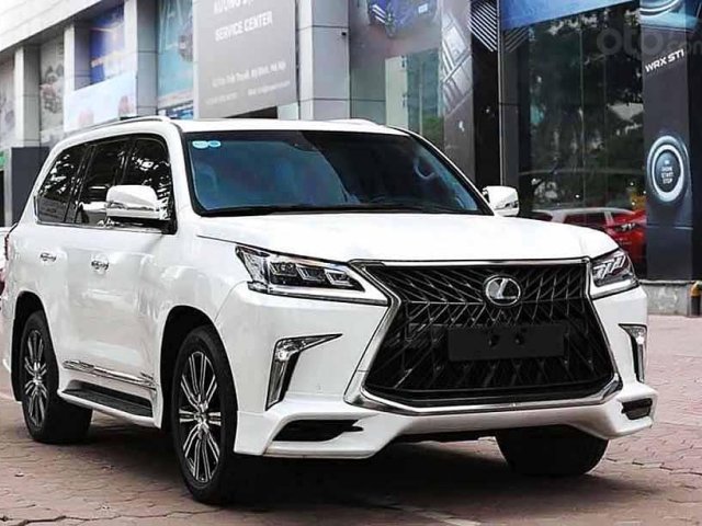 Cần bán Lexus RX sản xuất 2018, màu trắng, nhập khẩu còn mới0