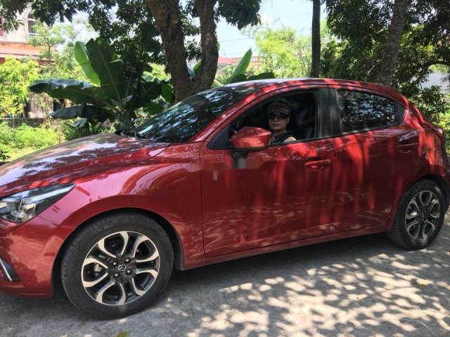 Chính chủ bán xe Mazda 2 năm sản xuất 2017, màu đỏ0