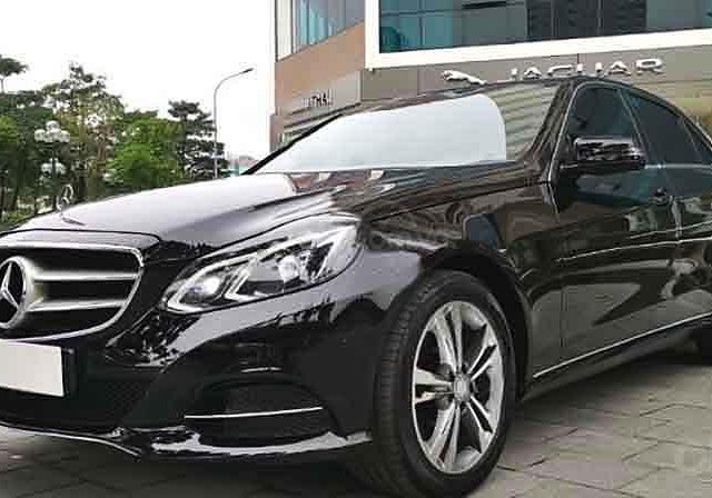 Cần bán Mercedes E250 năm 2014, màu đen0