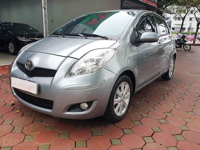 Bán Toyota Yaris năm 2009, màu xám, nhập khẩu Nhật Bản