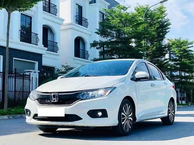 Bán Honda City sản xuất năm 2018, màu trắng, xe gia đình