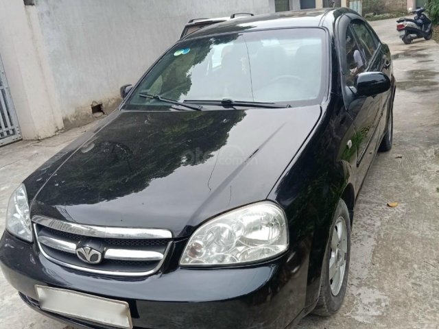 Mình cần bán xe Daewoo Lacetti năm sản xuất 2008, màu đen, giá tốt