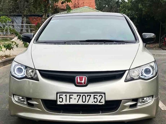 Cần bán gấp Honda Civic sản xuất năm 2008, chính chủ0