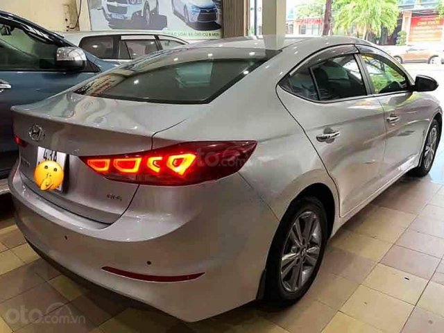 Bán Hyundai Elantra năm 2016, số tự động0