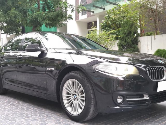 BMW 520i Model 2015, màu đen