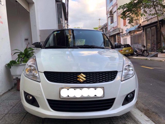 Bán Suzuki Swift RS năm 2017, xe chính chủ giá thấp, động cơ ổn định 0