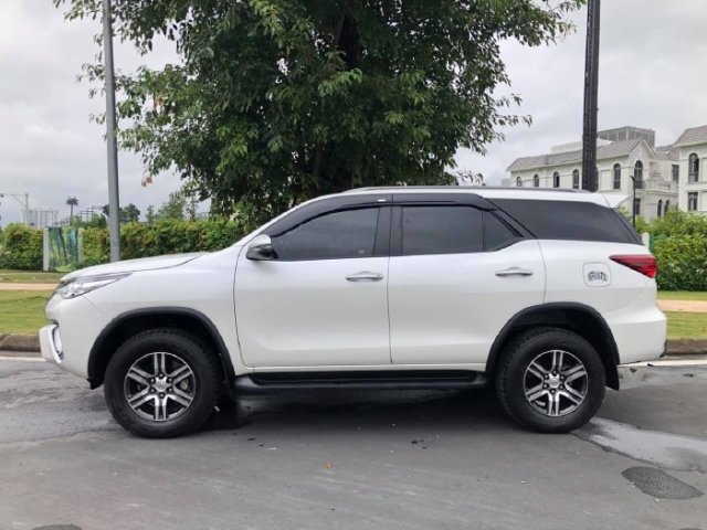 Cần bán gấp Toyota Fortuner năm sản xuất 2019 còn mới