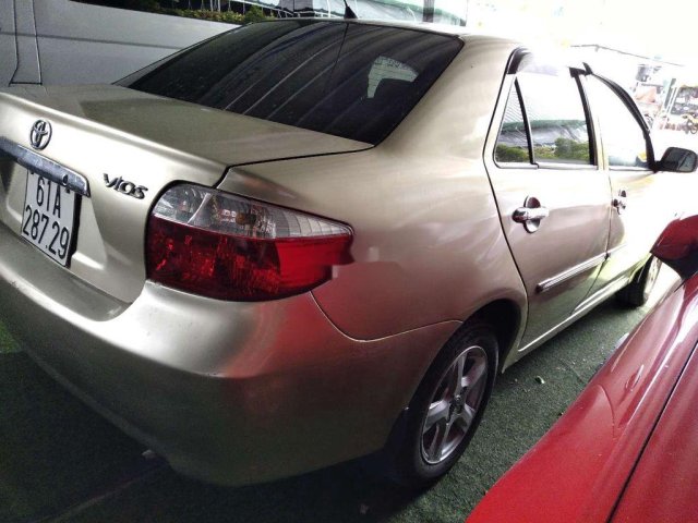 Bán Toyota Vios năm sản xuất 2005 số sàn