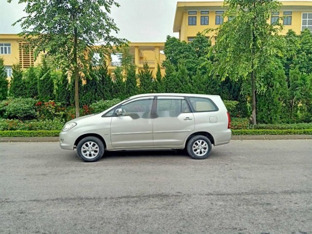 Bán gấp với giá ưu đãi chiếc Toyota Innova năm sản xuất 2008