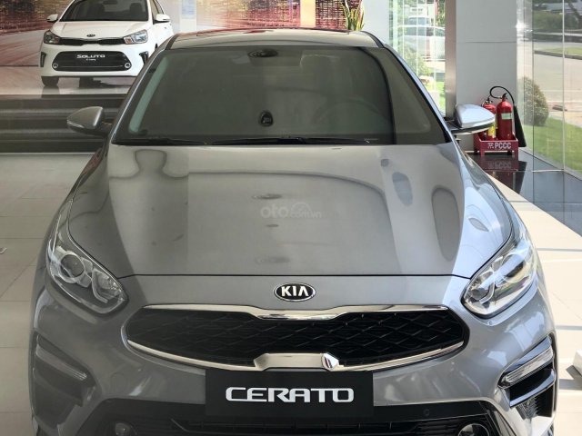 Kia Cerato 1.6AT Luxury - chiếc xe đáng mua nhất phân khúc hạng C