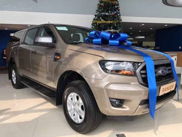 Bán Ford Ranger XLS MT 2020 mới kèm ưu đãi hấp dẫn0