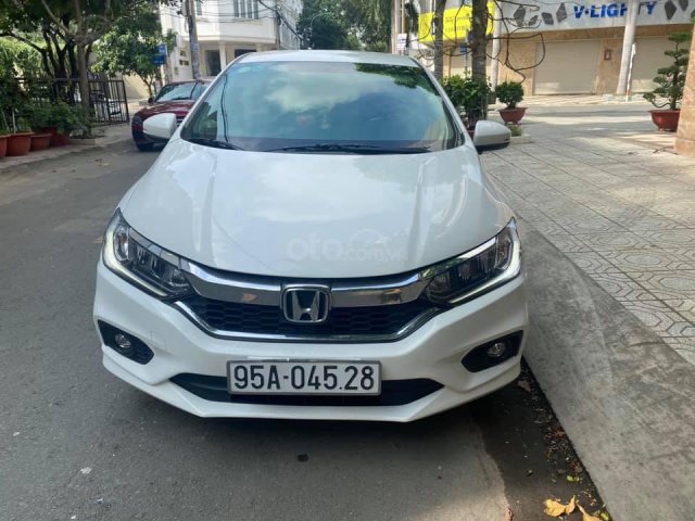 Cần bán nhanh chiếc Honda City Top đời 2019, xe chính chủ còn mới0