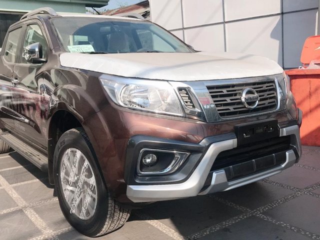 Nissan Navara EL số tự động 1 cầu, sản xuất năm 2020, giá 640 triệu0