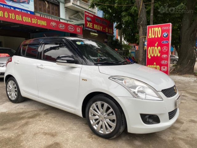 Bán Suzuki Swift 2016, màu trắng