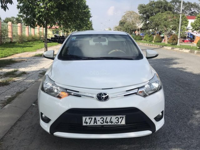 Bán xe Vios đời 2018, màu trắng đẹp0