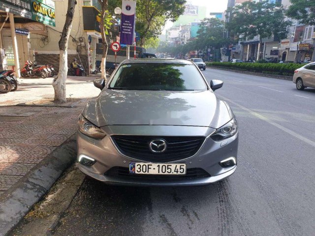 Cần bán Mazda 6 năm sản xuất 2015, màu bạc, giá 595tr0