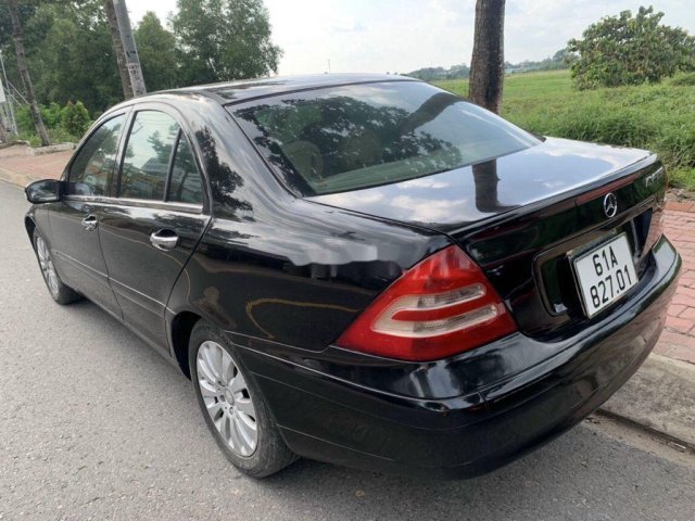 Bán Mercedes C class sản xuất 2002 còn mới, giá tốt