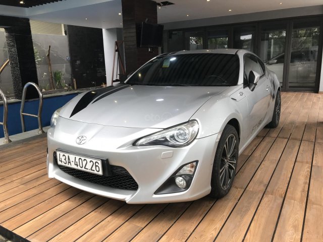 Bán xe Toyota FT86 đăng ký lần đầu 2015, màu bạc, chính chủ0