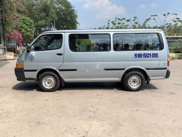 Cần bán lại xe Toyota Hiace năm 2003 giá cạnh tranh, chính chủ sử dụng còn mới0