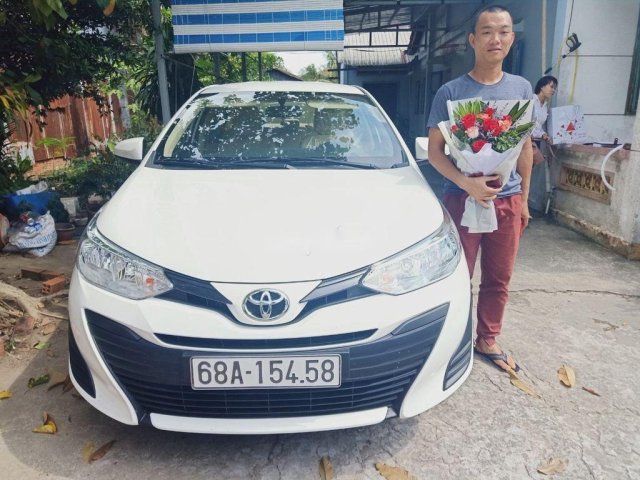 Bán Toyota Vios đời 2020, màu trắng 0