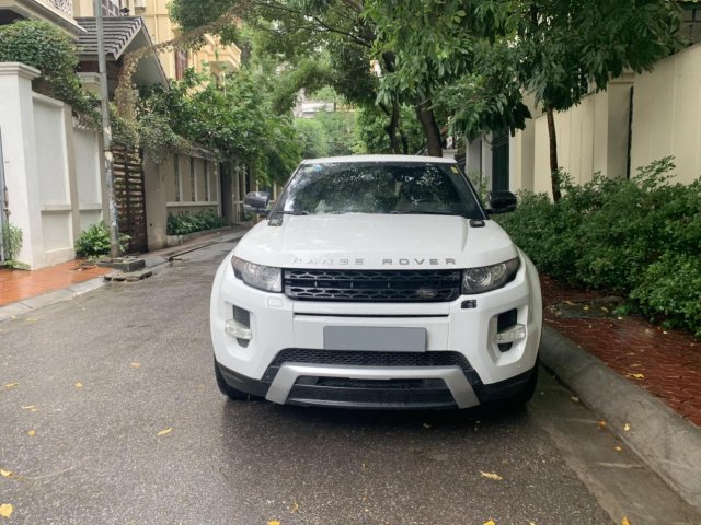 Bán Landrover Evoque Dynamic 2013 nhập khẩu từ Anh Quốc, màu trắng nội thất đen trắng sang trọng và trẻ trung0