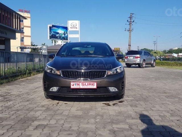 Cần bán xe Kia Cerato đời 2017, chính chủ, sử dụng ít