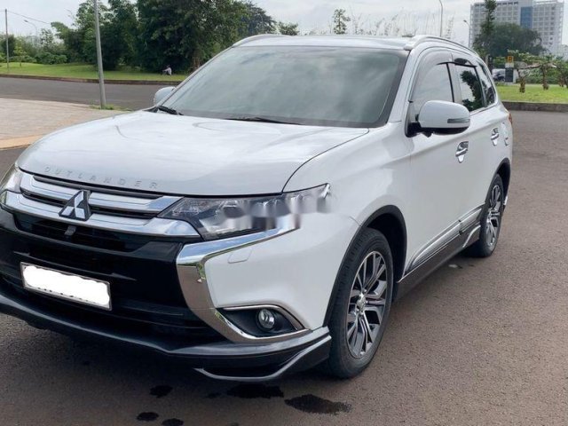 Bán Mitsubishi Outlander sản xuất 2019 còn mới0