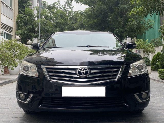 Cần bán gấp Toyota Camry năm sản xuất 2011, xe chính chủ giá ưu đãi